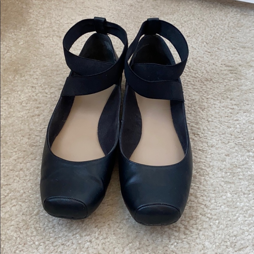 a.n.a | Black Criss Cross Strap Flats